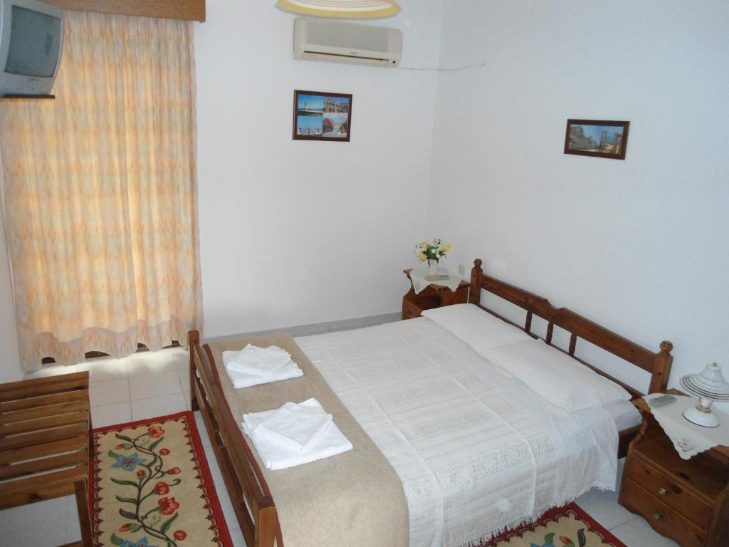 Evi Apartments And Studios Theológos Oda fotoğraf