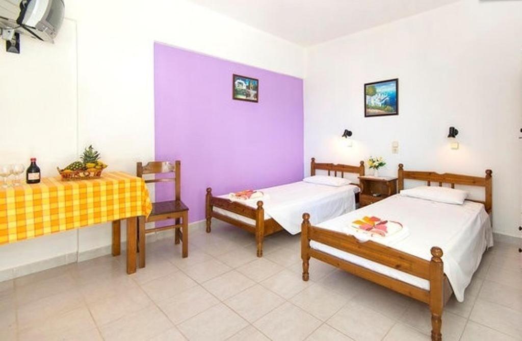 Evi Apartments And Studios Theológos Oda fotoğraf
