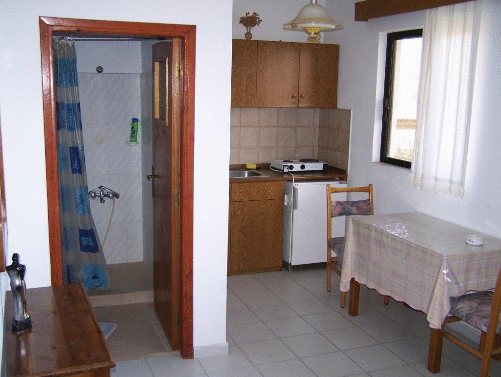Evi Apartments And Studios Theológos Oda fotoğraf